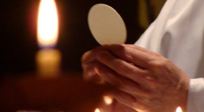 Sull’accesso alla comunione il dibattito più caldo.