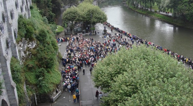La prima miracolata di Lourdes fu Latapie Catherine, detta Chouat